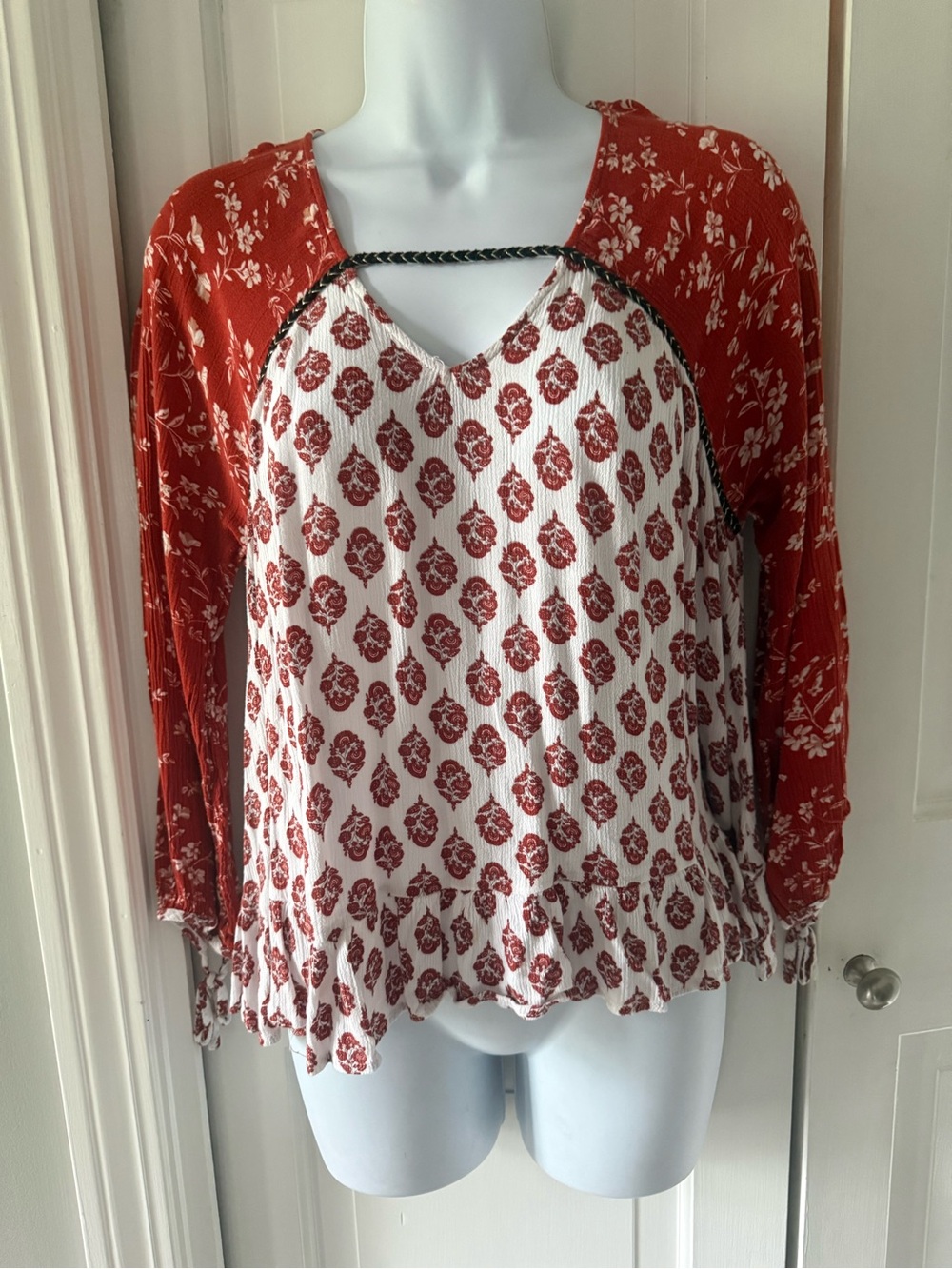 THML Rust and White Mixed-Print V-Neck Blouse